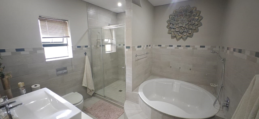 To Let 2 Bedroom Property for Rent in Monte Christo Western Cape